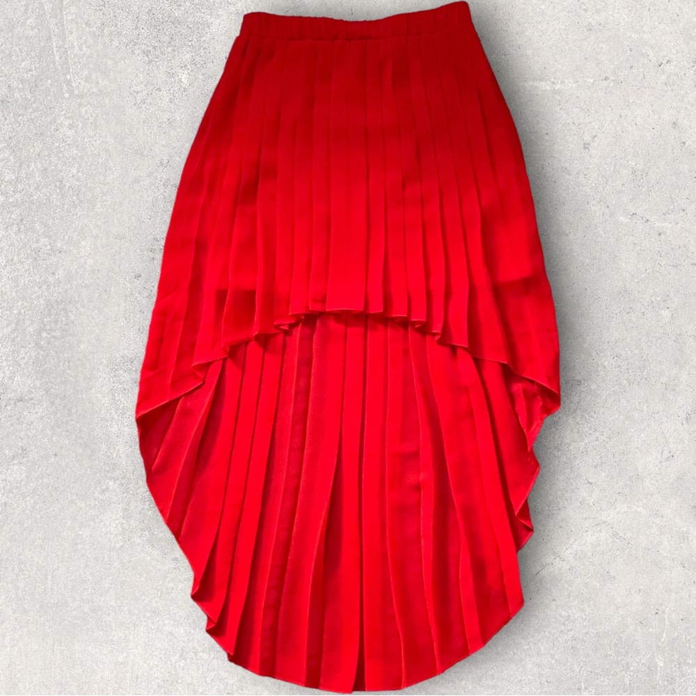 Bebe • Red High Low Skirt • XS